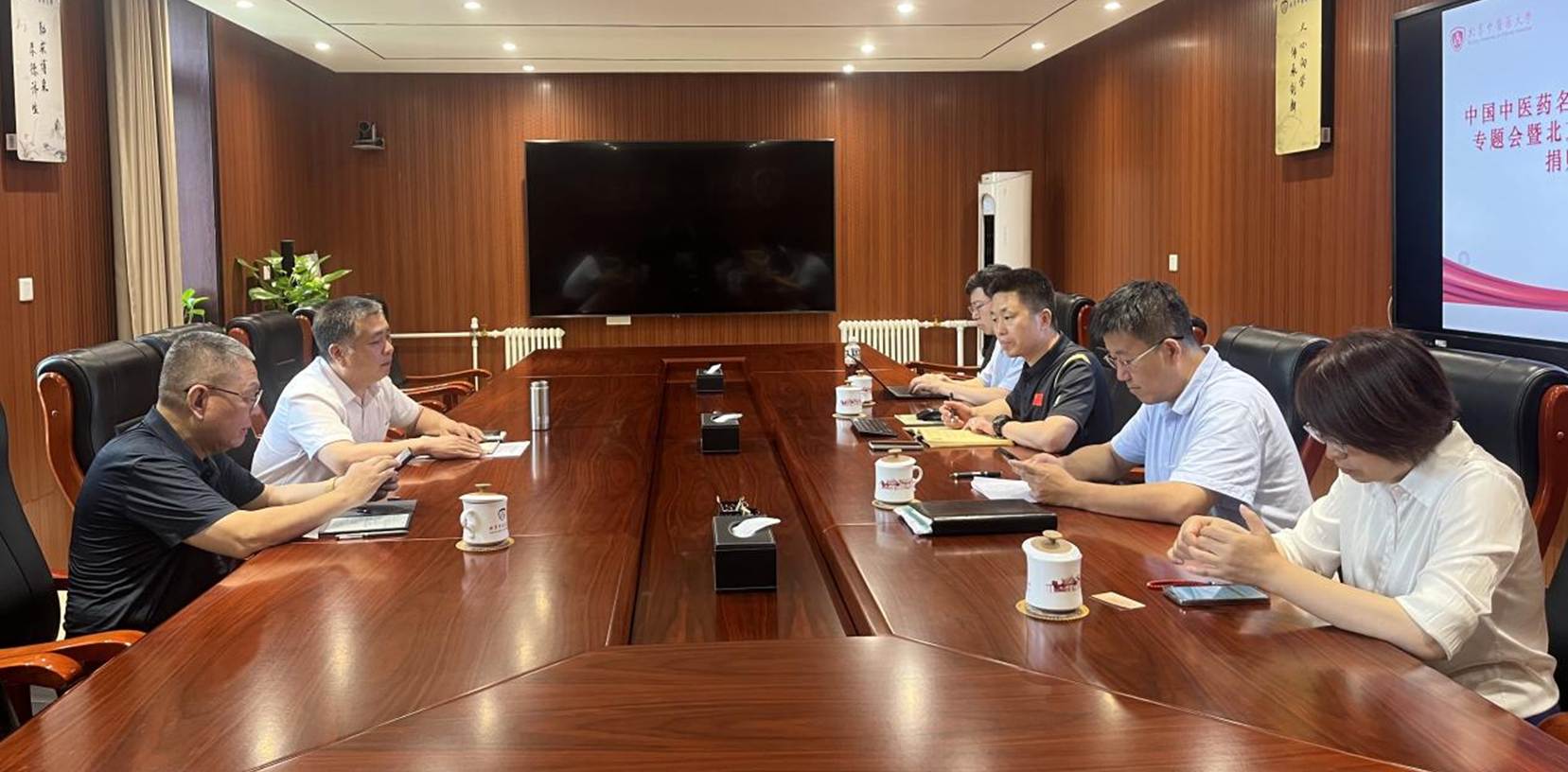 5a882bb593716a930df331637424914